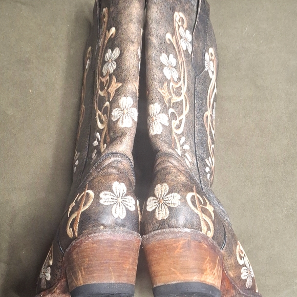Circle G Square Toe Floral Boot Size 7 - Picture 3 of 7